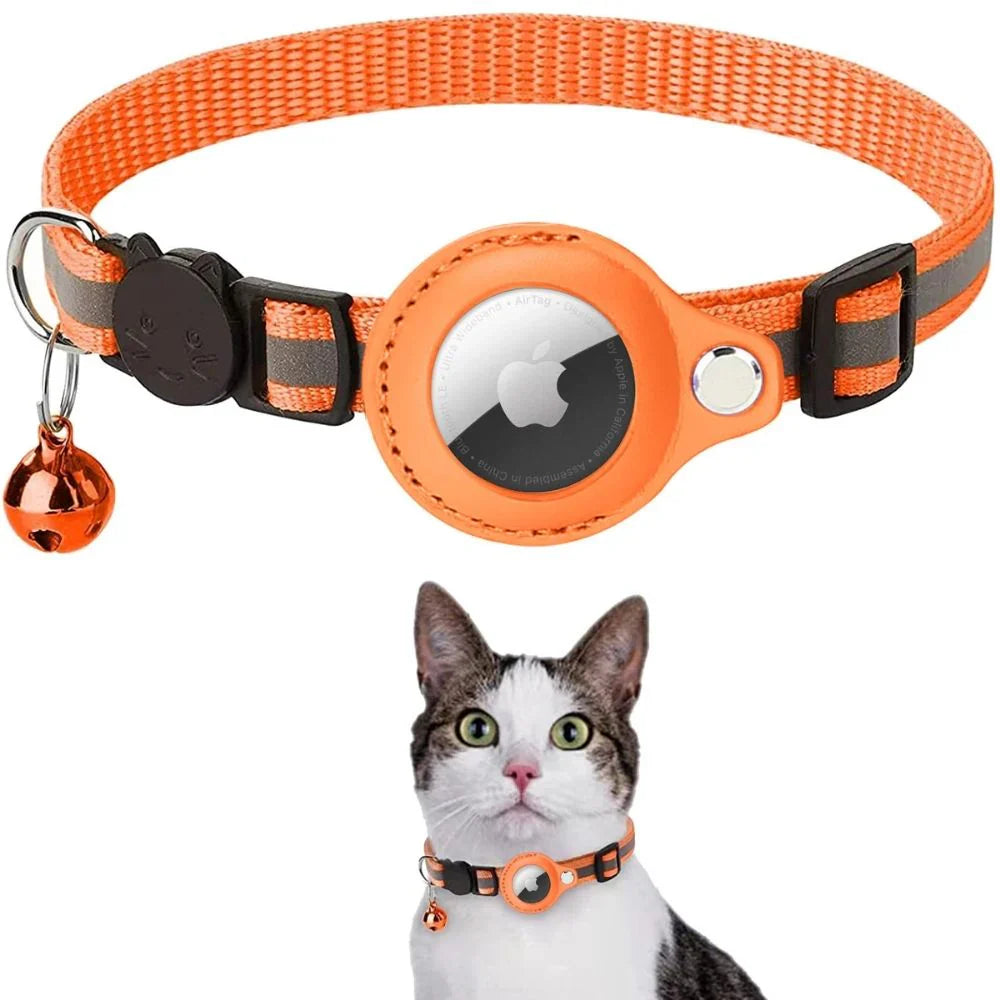 GPS Tracking Collar for Cats with Quick-Release Fastener and Enhanced Nighttime Visibility Design
